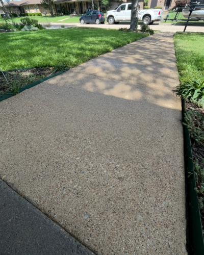 Concrete Walkway and Sidewalk Pressure Washing